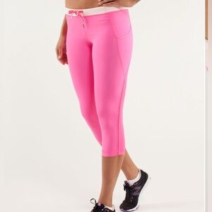 Lululemon pink parfait running capris leggings 3/4 2 soft  fit 4 too hot pink